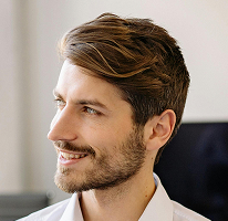 Michael Brennan, CTO di una società fintech crypto, headshot di un leader tecnologico